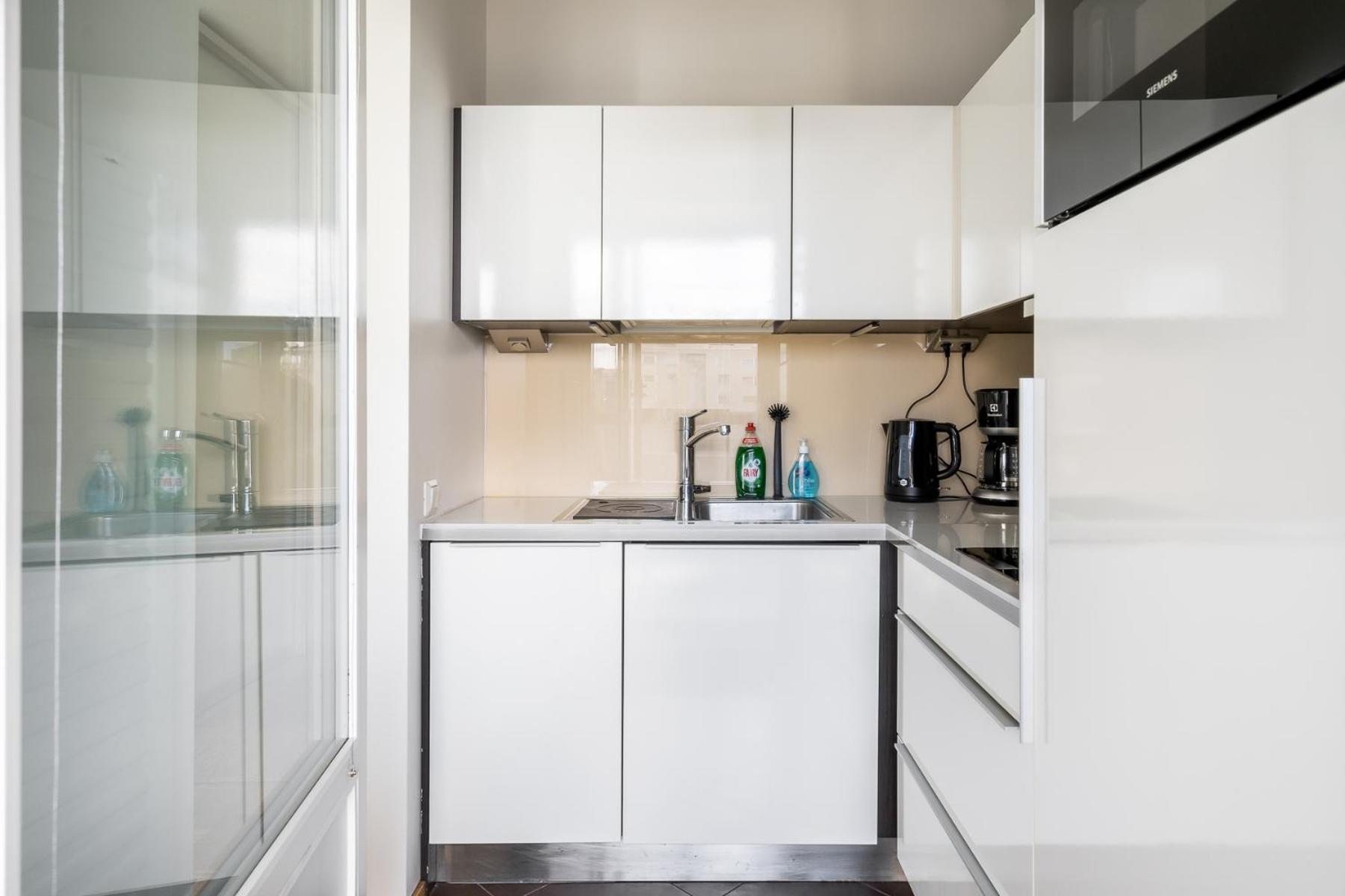 Sea View Studio, Tram Nearby, Netflix, Kamppi Apartment Helsinki